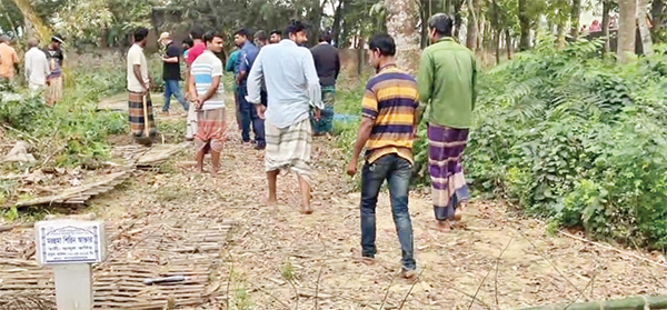 পাবনায় কবরস্থান থেকে ১৫টি কঙ্কাল চুরি