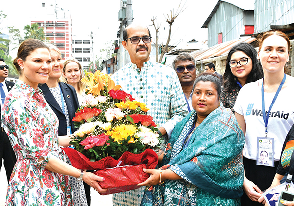 সুইডেনের ক্রাউন প্রিন্সেস ও ইউএনডিপি’র শুভেচ্ছা দূত ভিক্টোরিয়াকে ফুলেল শুভেচ্ছা