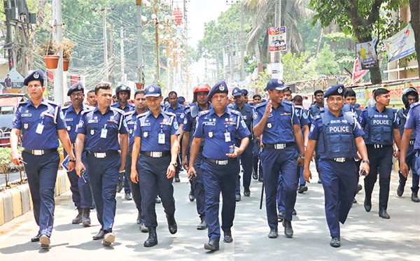 টাঙ্গাইলে বিভিন্ন পয়েন্টে ককটেল বিস্ফোরণ