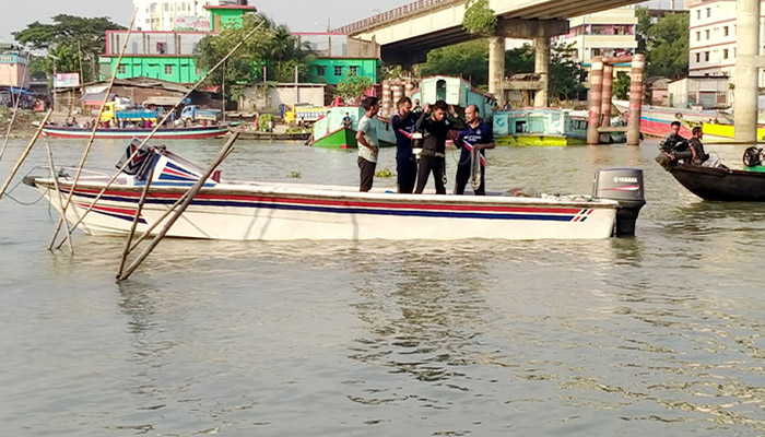 চাঁদপুরে ডাকাতিয়া নদীতে ডুবে শিশু নিখোঁজ