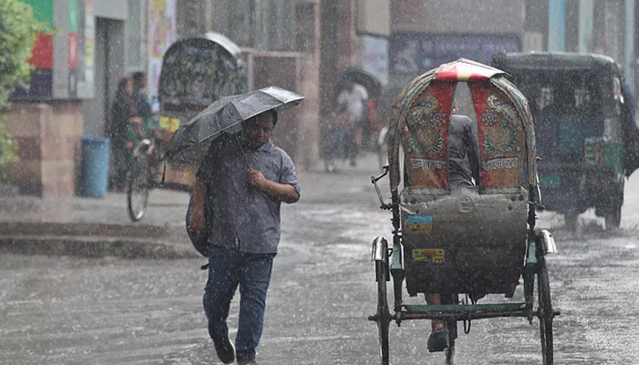 অবশেষে নামলো স্বস্তির বৃষ্টি