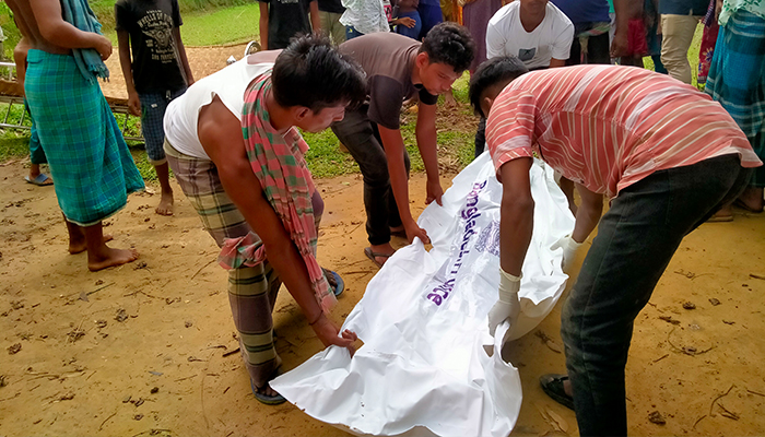 হালুয়াঘাটে হাতির আক্রমনে বৃদ্ধের মৃত্যু