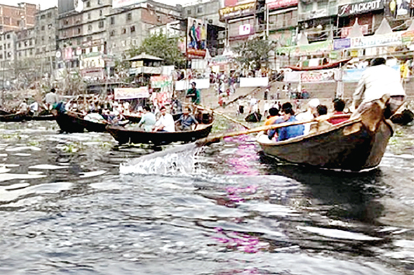 ডকইয়ার্ডসহ বুড়িগঙ্গায় সব স্থাপনা উচ্ছেদের দাবি