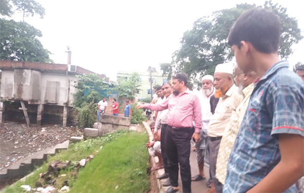 চৌমুহনী পৌরসভার মেয়রের বিভিন্ন স্থান পরিদর্শন