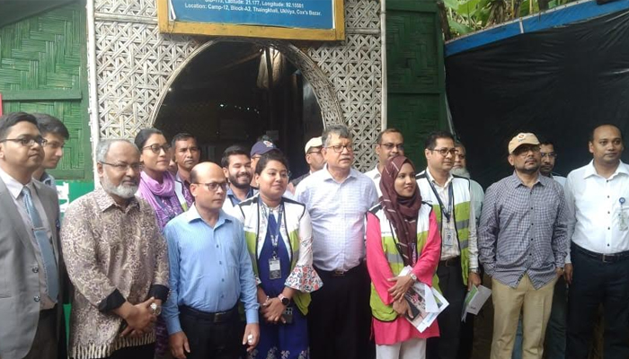 রোহিঙ্গা ক্যাম্প পরিদর্শন করলেন পররাষ্ট্র সচিব