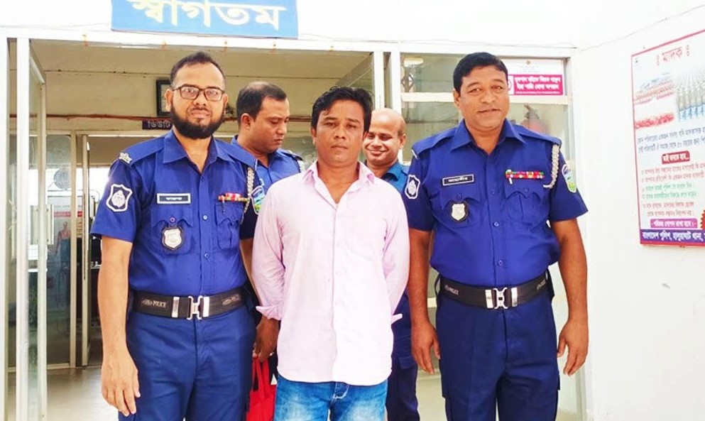 ধর্ষণ মামলায় কনটেন্ট ক্রিয়েটর ঈসমাইল কারাগারে