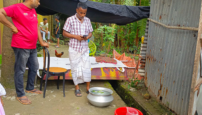 আশুলিয়ায় পানিতে ডুবে স্কুলছাত্রের মৃত্যু