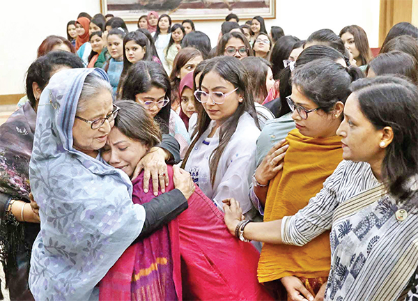 বাংলাদেশের সম্মান ধূলিসাৎ করে দিলো : প্রধানমন্ত্রী