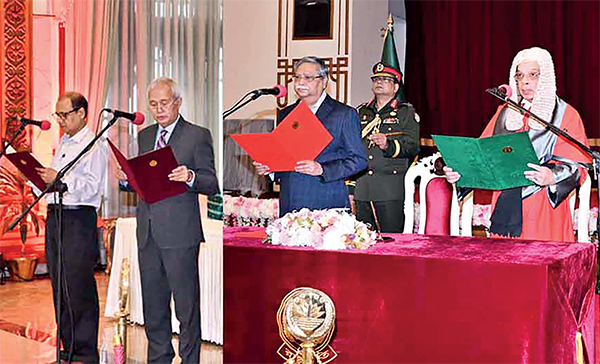 অন্তর্বর্তীকালীন সরকারের দুই উপদেষ্টার শপথ পাঠ