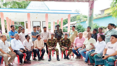 সোনারগাঁয়ে সংখ্যালঘুদের সঙ্গে সেনাবাহিনীর মতবিনিময়