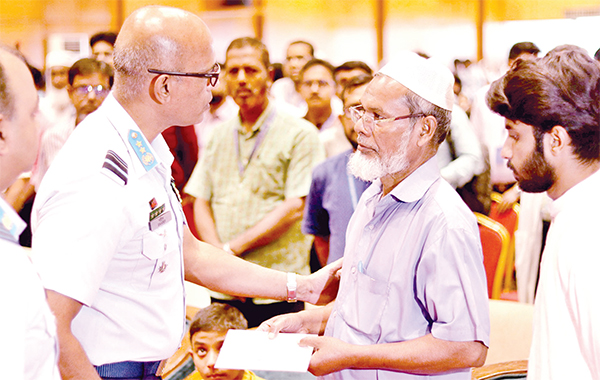 ছাত্র আন্দোলনে নিহত এবং আহত শিক্ষার্থীদের দোয়া