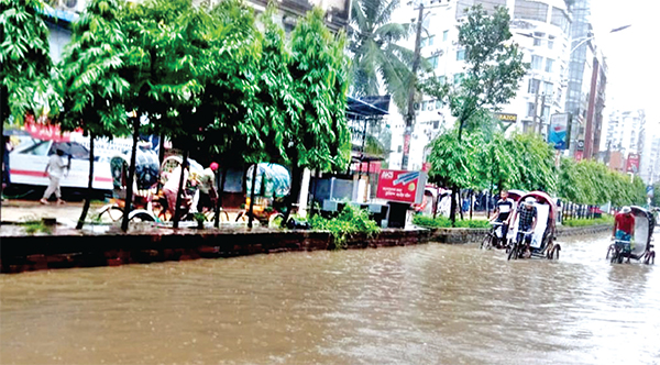 ভারি বর্ষণে বেহাল দশা চট্টগ্রামের