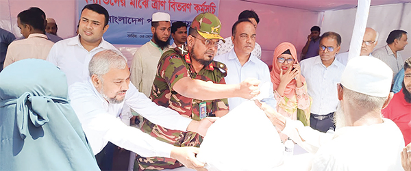 বন্যাকবলিতদের পাশে বাংলাদেশ পল্লী বিদ্যুতায়ন বোর্ড