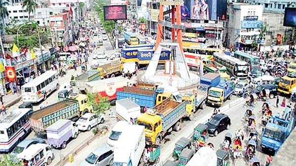 নিত্য যানজটে হুমকির মুখে শিল্পকারখানা