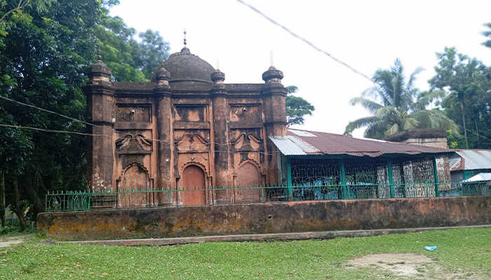 মুঘল স্থাপত্যের নিদর্শন সেকান্দরনগর জামে মসজিদ