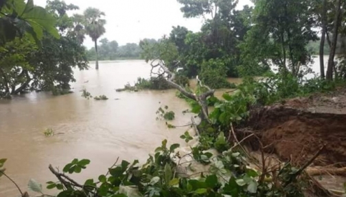 মুহুরী নদীর বাঁধে ভাঙ্গন, গ্রামের পর গ্রাম প্লাবিত