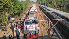 পদ্মা সেতু হয়ে বেনাপোল-ঢাকা রুটে ট্রেন চলাচল শুরু